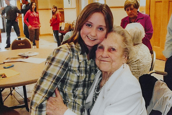 Hallie & Great Grandma
