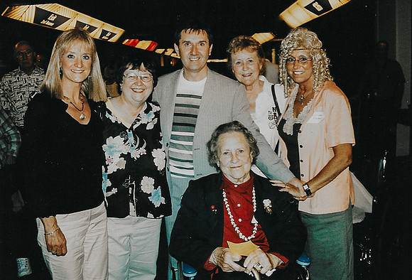 Erna and girls at Danny O'Donnel concert 2007