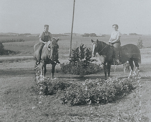 Erna & Wilmer on horses 1966