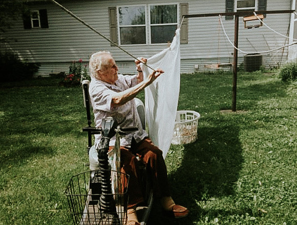 clothesline