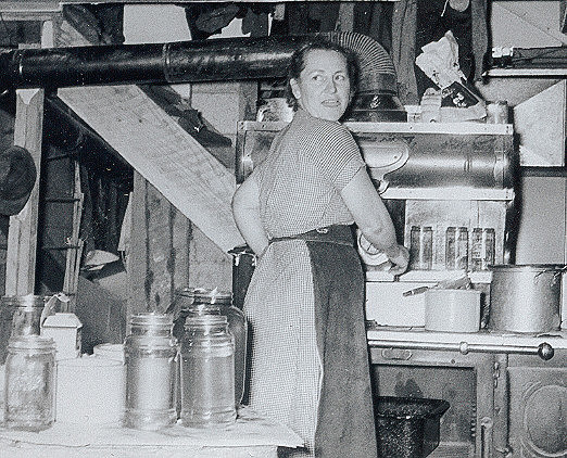 Canning on the wood cook