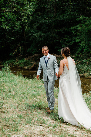F137