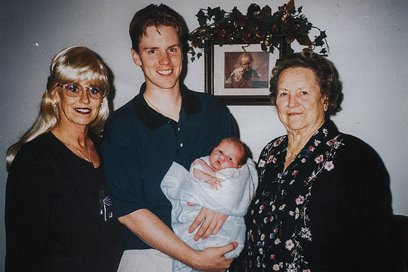 4 generation with Halle