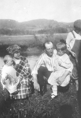 Grandma on Jack's lap, Mert and Lorraine