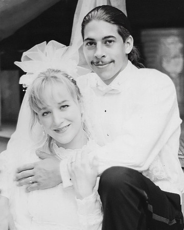Benjamin Gregory & Chelsea Gwynn (Arnoldy) Golden- July 15, 1995
